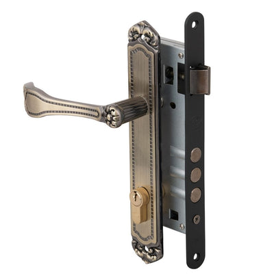 Cerradura Embutida Barroca B40 Acceso 1/2 Manilla reversible