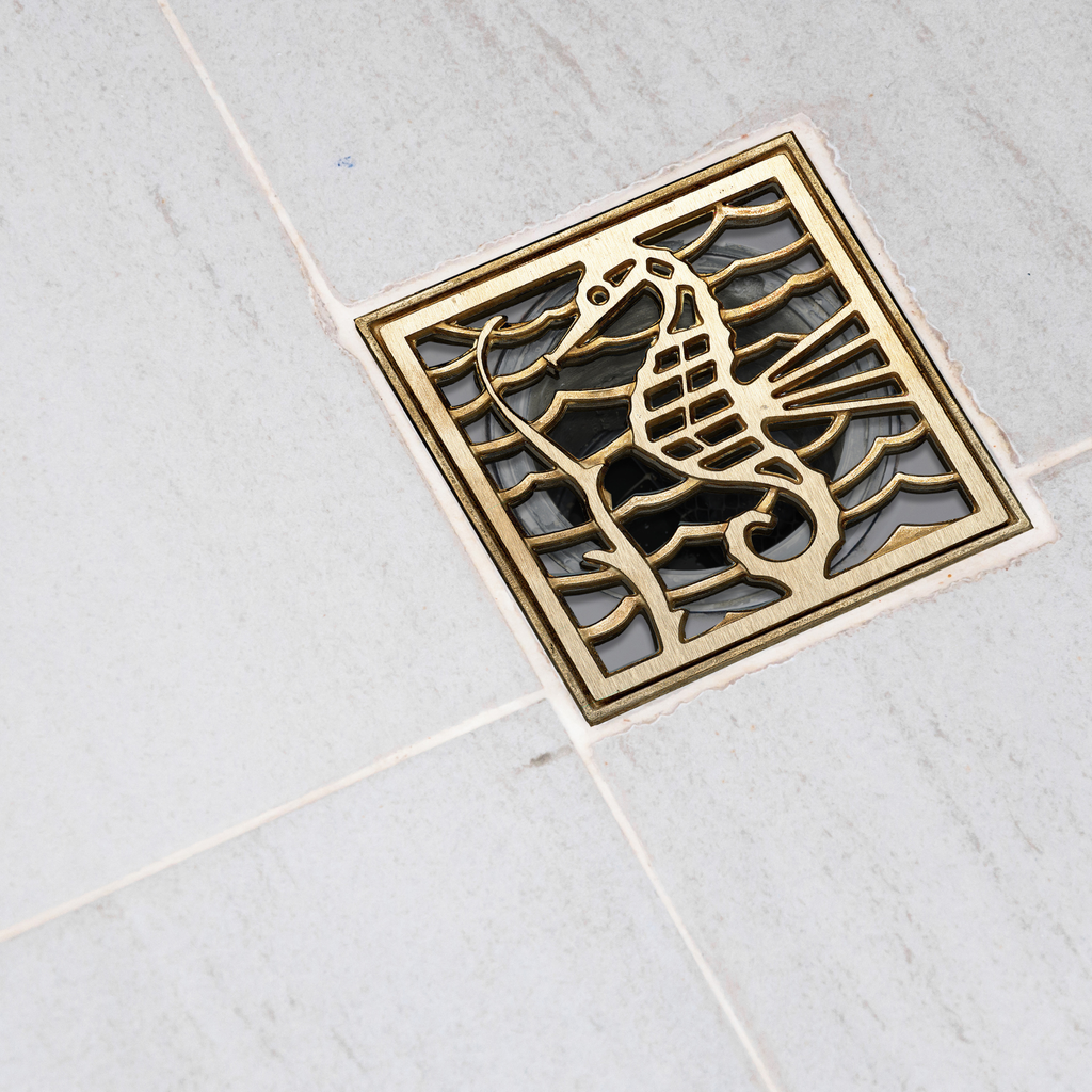 Rejilla Pileta Cuadrada 140mm Bronce